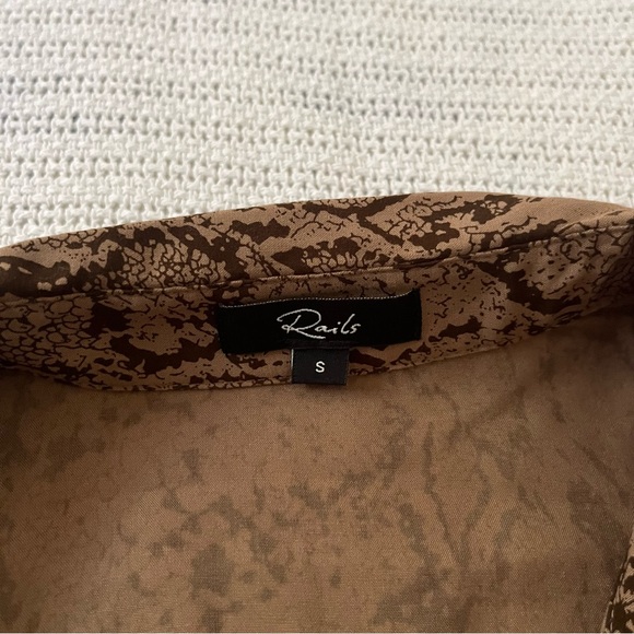 Rails Noemi Top in Brown Snakeskin - Picture 8 of 13